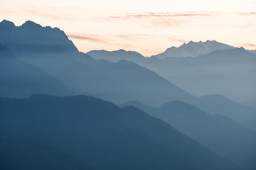 Aussicht vom Berg Cardada am Lago Maggiore, ins Tessin, Schweiz und Piemont, Italien.