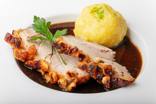 bayerischer Schweinebraten mit Kn&ouml;del
