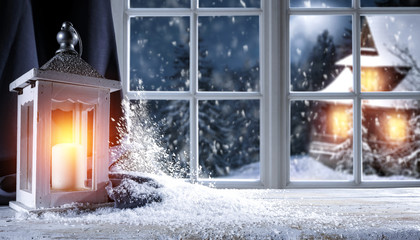 Chrismtas window and free space 