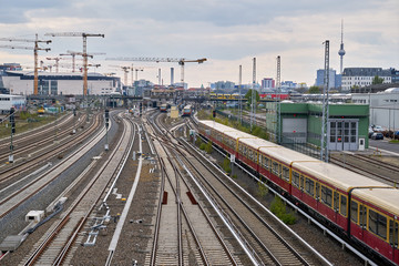 Fototapeta na wymiar Baustelle rund um den Bahnhof Ostkreuz