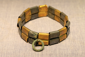 Chinese ancient dog collar