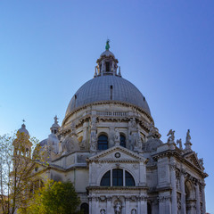 Fototapeta na wymiar Venice, the temple against the blue sky