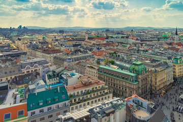 Fototapeta na wymiar Panoramic view cityscape of Vienna in Summer from the stephansdom cathedral, Austria