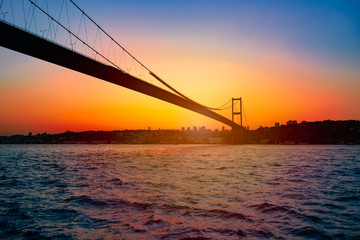 Obraz premium Bosphorus Bridge at sunset in Istanbul, Turkey
