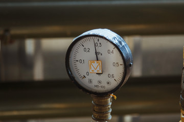 pressure gauge