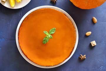 Pumpkin pie, top view