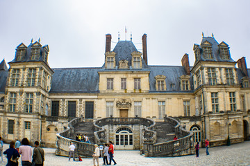 Fontainebleau Front