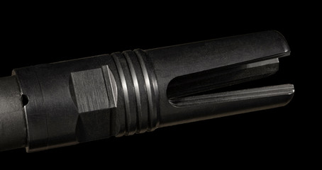 Assault rifle flash hider