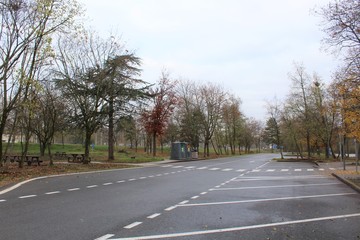 Fototapeta premium AMENAGEMENT AIRE DE REPOS D'AUTOROUTE