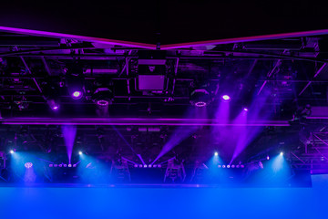 Obraz premium abstract background of light and smoke performance on stage
