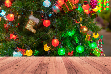 Fototapeta na wymiar Christmas background and wooden floor