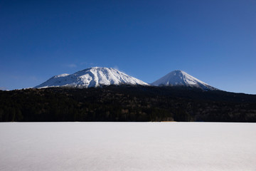 冬のオンネトー　北海道