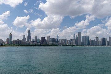 Fototapeta premium Chicago panorama skyline from across the lake