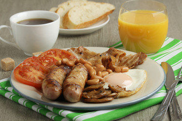 Classic English breakfast