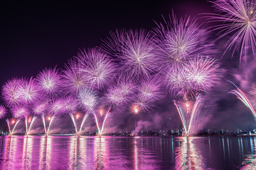 Spectacular firework