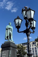Fototapeta na wymiar Monument to the great Russian poet Alexander Pushkin in Moscow