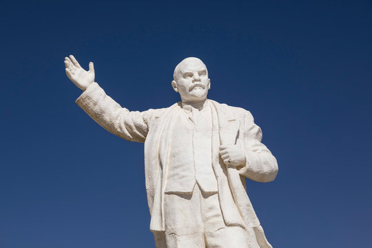 Statue of Lenin in Murghab in Tajikistan