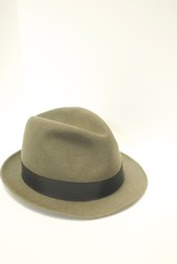 渋いハット