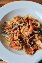 burger, hamburger, food, sandwich, bread, cheese, meat, cheeseburger, bun, beef, isolated, meal, fast, white, tomato, lettuce, snack, lunch, sesame, dinner, fast food, fat, object, salad, onion