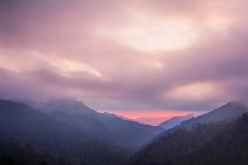 Fototapeta premium Sunset in the Smoky Mountains National Park, Tennessee, USA
