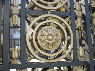 pattern of iron  gatel