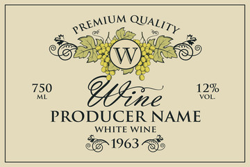 vintage label for wine bottles with grapes