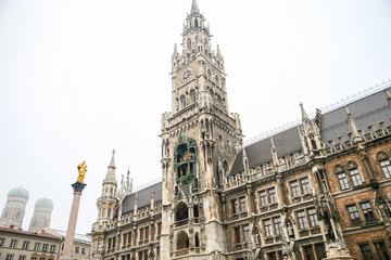 Fototapeta na wymiar Old City Hall and Marienplatz in Munich Germany