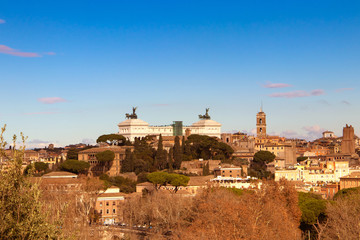 Fototapeta na wymiar Rome, Italy - desember 29, 2017. Cityscape of the Rome italy in the sunny day. View from the Gianicolo Janiculum hill. View of the National Monument to Victor Emmanuel.