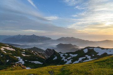 Obraz premium 夕暮れの剱岳