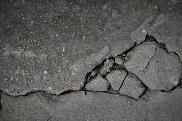 Obraz premium Asphalt road with crack background
