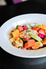 burger, hamburger, food, sandwich, bread, cheese, meat, cheeseburger, bun, beef, isolated, meal, fast, white, tomato, lettuce, snack, lunch, sesame, dinner, fast food, fat, object, salad, breakfast,pa