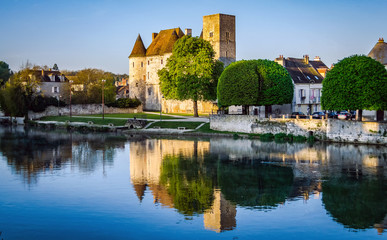 Reflets dans le Loing