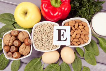 The ingredients of the dishes containing vitamin E. A healthy diet.