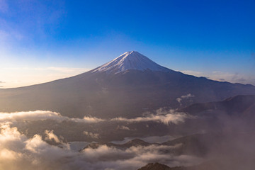 新道峠より朝の富士山