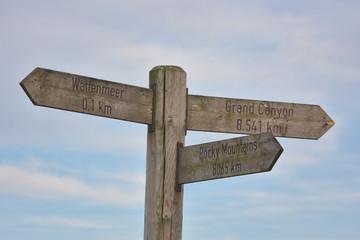 Interkontinentaler Wegweiser für Ausdauernde