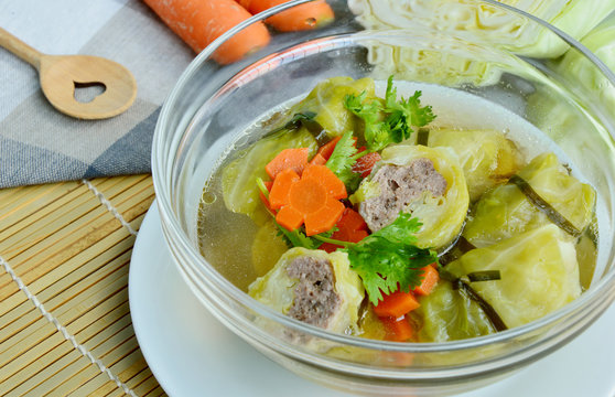 Stuffed Cabbage rolls Clear  Soup with carrot  (Thai name is Kaeng Chuet Kalampri)
Cabbage Thai menu for kids.