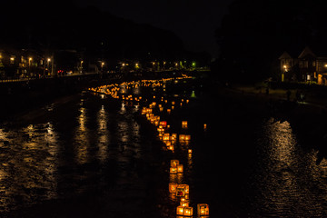 金沢・浅野川の灯籠流し