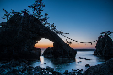 能登半島・機具岩の夕日