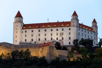 Fototapeta na wymiar Bratislava castle a evening during autumn