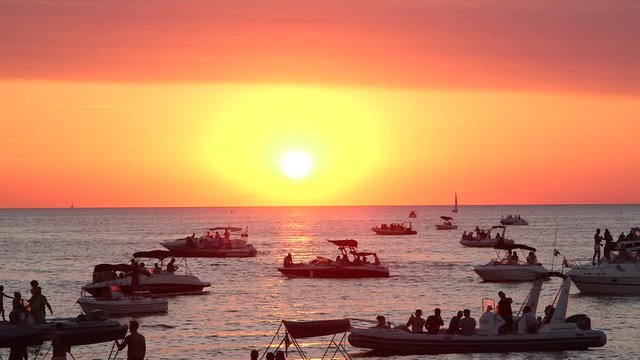 Sonnenuntergang am Cafe del Mare auf Ibiza