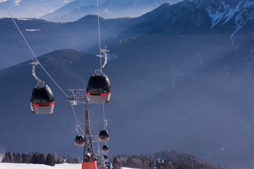Fototapeta premium gondola lift at ski resort