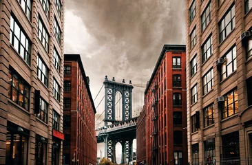 Selbstklebende Fototapeten DUMBO Down under Manhattan Bridge, New York City Street © CreativePhotography