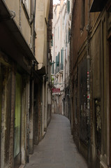 Fototapeta na wymiar Street in Venice Italy