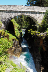 Fototapeta na wymiar Pont d'Espagne site in the Hautes Pyrenees in the South of France