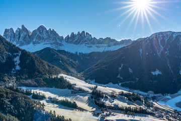 Tal in den Dolomiten