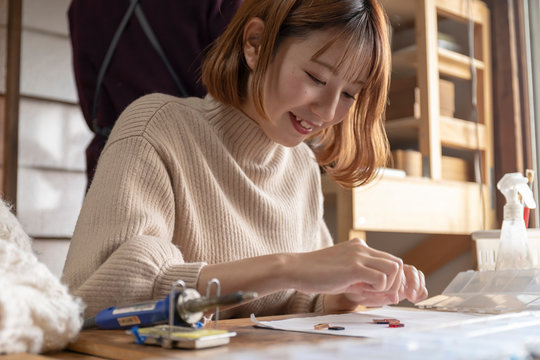 工作　ハンドメイド　手作り　イメージ