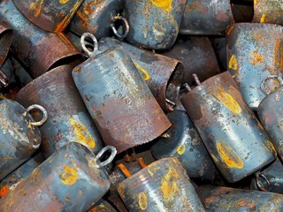 Makro von alten Kuhglocken