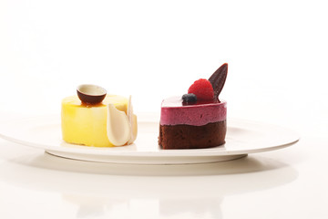 Delicious raspberry cake with fresh raspberries, blueberry and lemon cake.  confiserie cake cuisine.