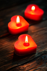 Obraz na płótnie Canvas heart shaped candles