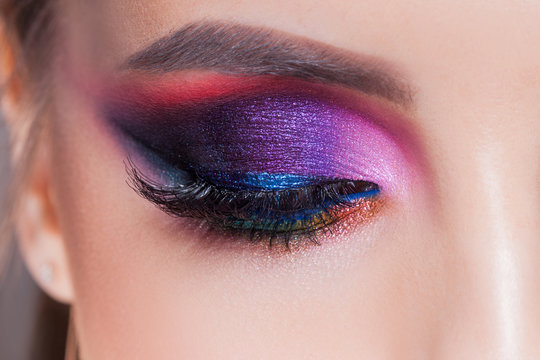 8,200+ Glitter Eye Shadow Stock Photos, Pictures & Royalty-Free Images -  iStock